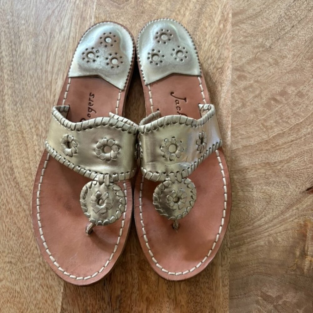 Jack Rogers Leather Flat Sandal Platinum size 8